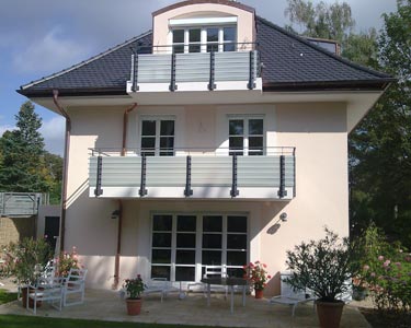 Villa im Bogen, Pullach